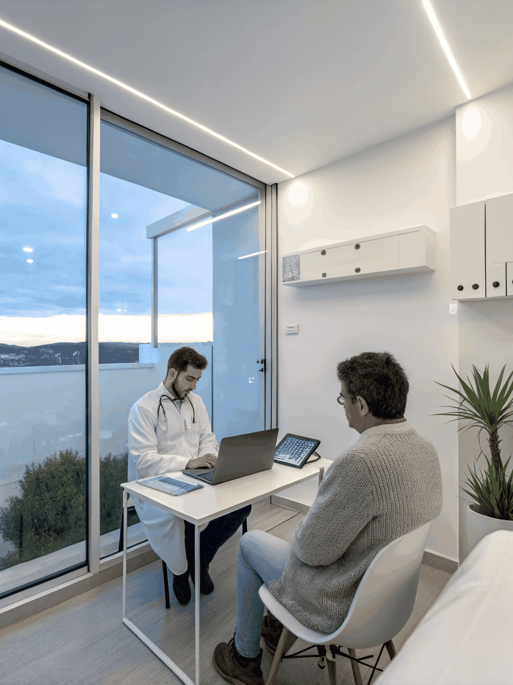A professional and friendly medical consultation environment in Baltimore